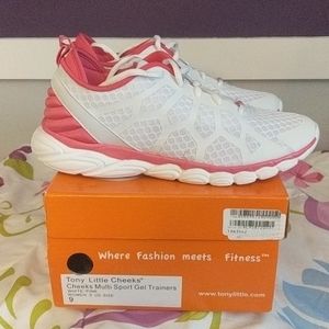 Tony Little cheeks, worn outside once